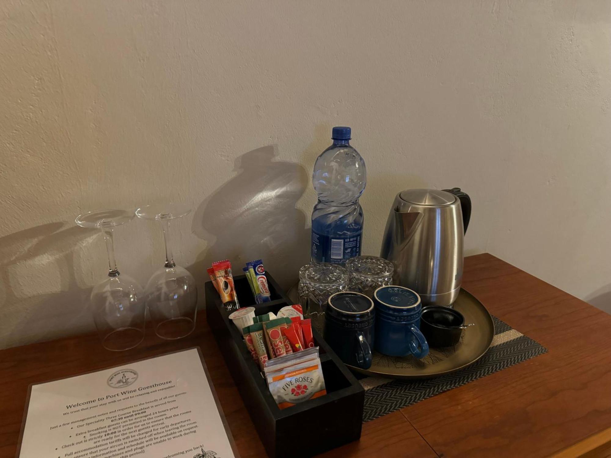 Port Wine Guesthouse 칼리츠도르프 외부 사진